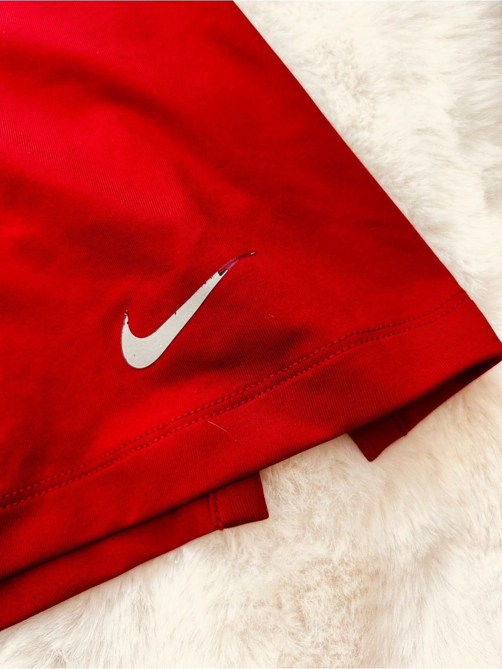 Nike Red Dri-FIT Active Top - Picture 2 of 3